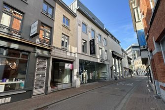 Individuele handelszaak te huur in Hasselt