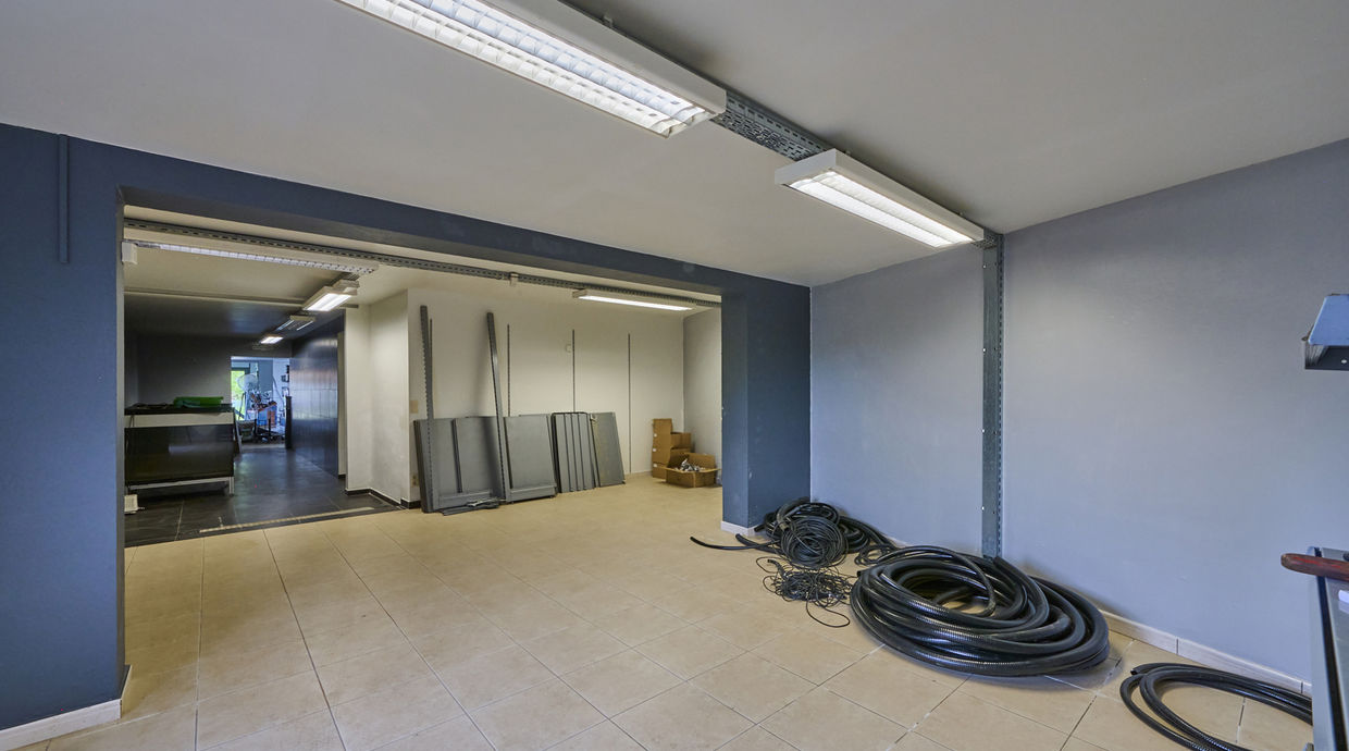 Individuele handelszaak te koop in Geel