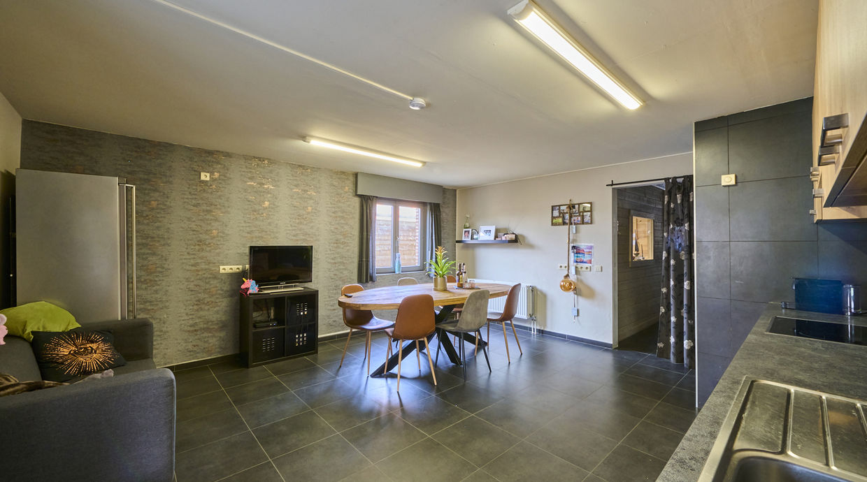 Individuele handelszaak te koop in Geel