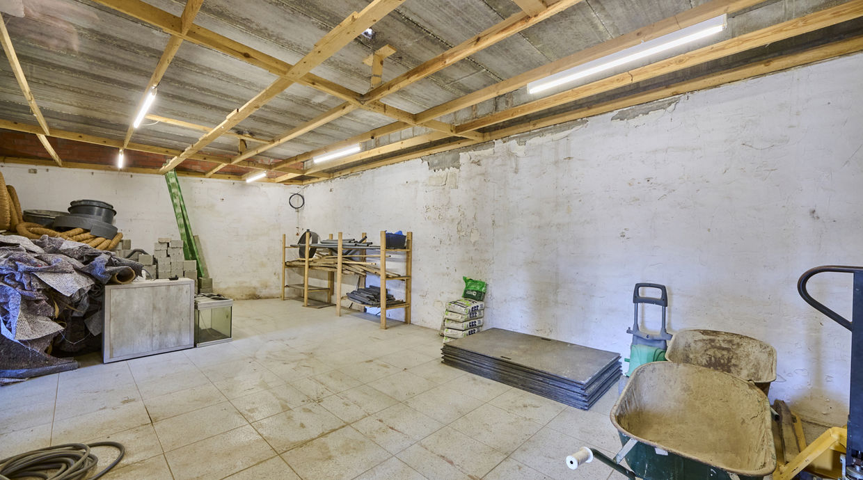 Individuele handelszaak te koop in Geel