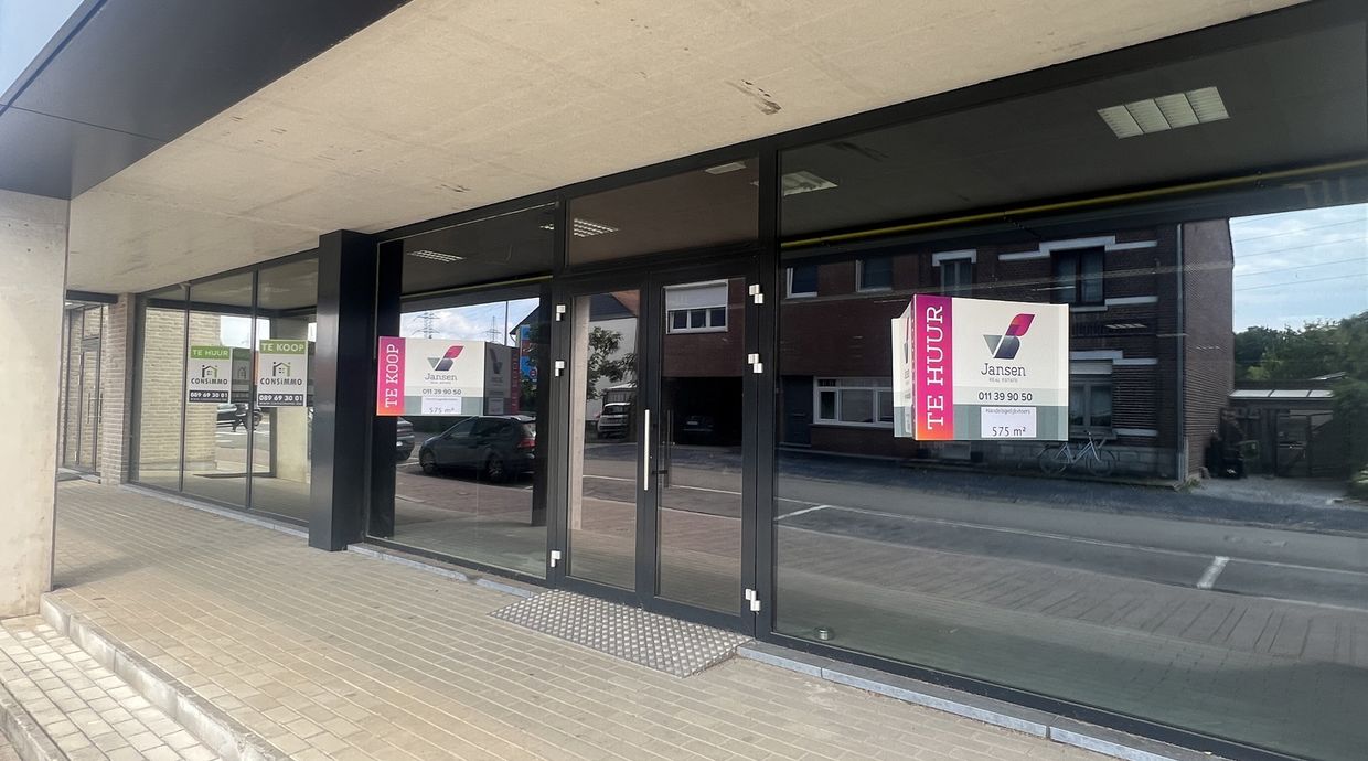 Individuele handelszaak te koop in Genk