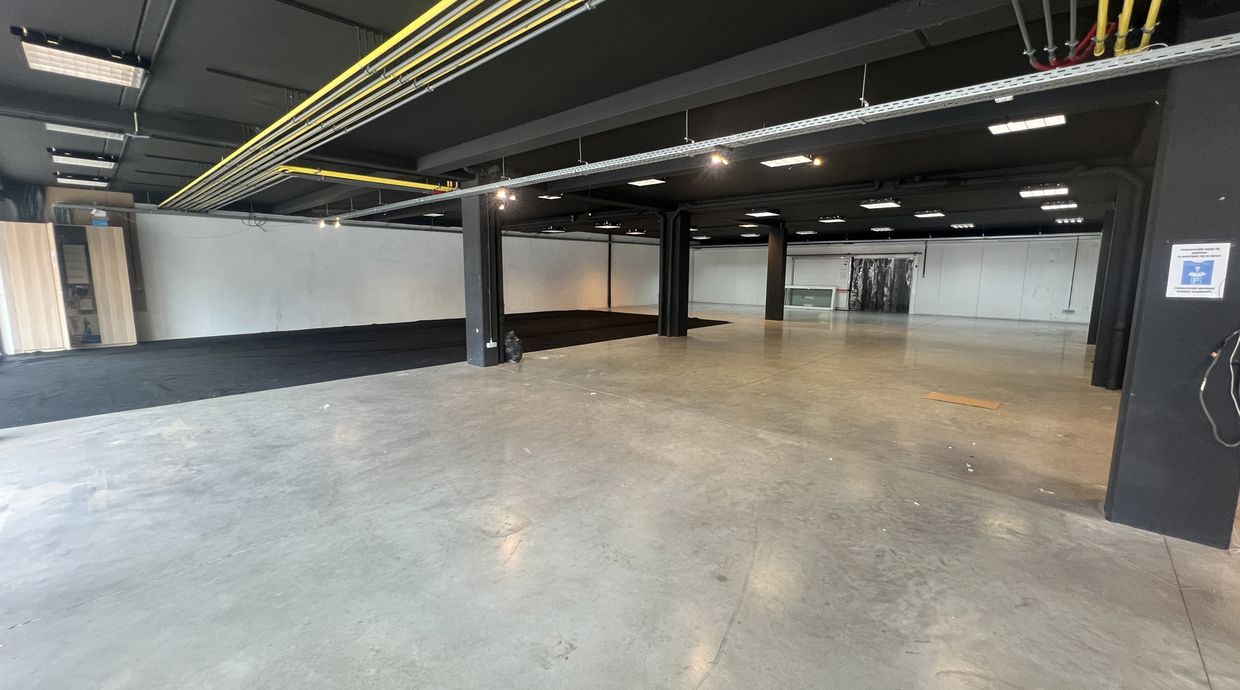 Individuele handelszaak te koop in Genk
