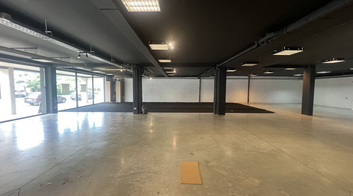 Individuele handelszaak te koop in Genk
