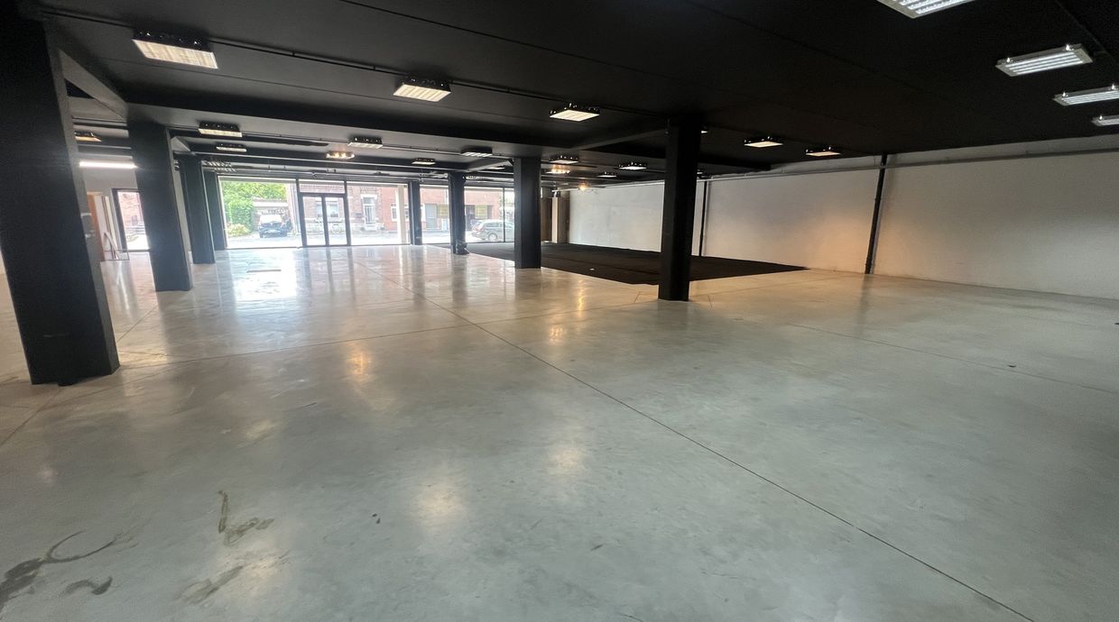 Individuele handelszaak te koop in Genk