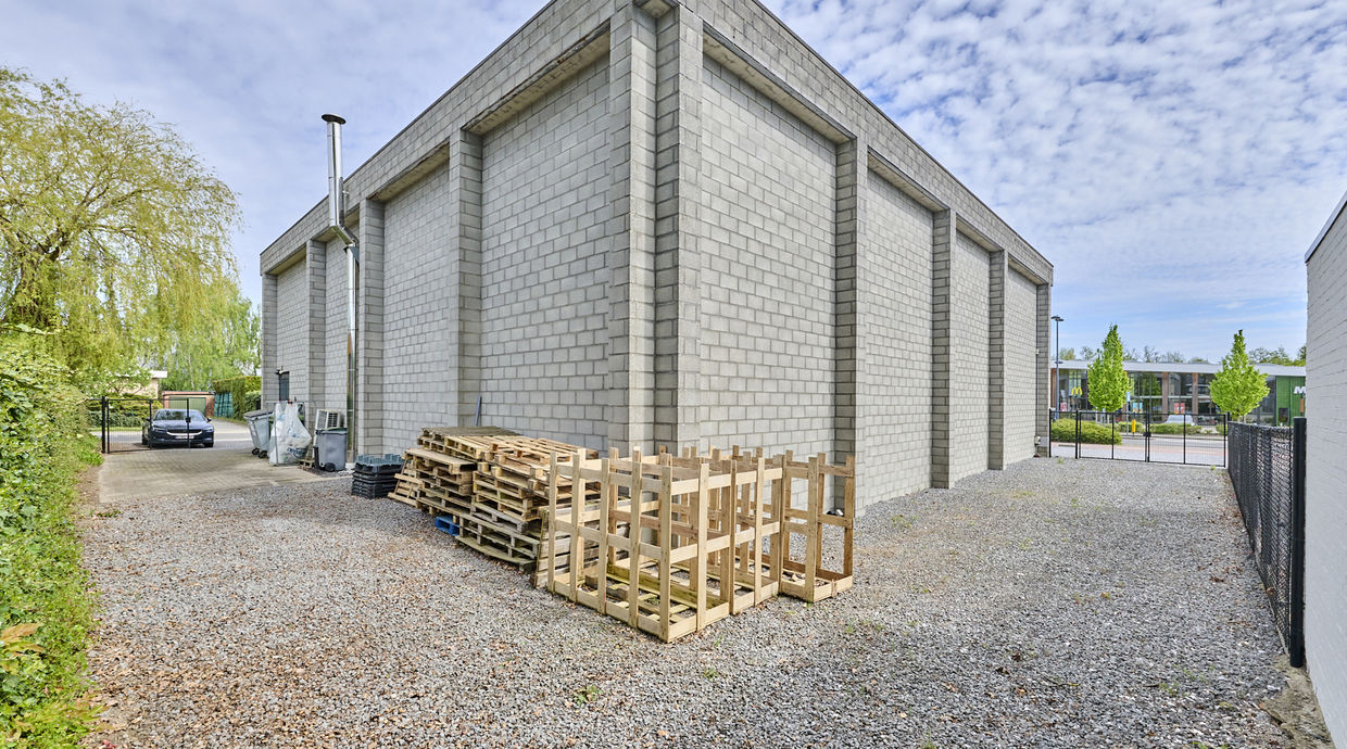 Individuele handelszaak te koop in Genk