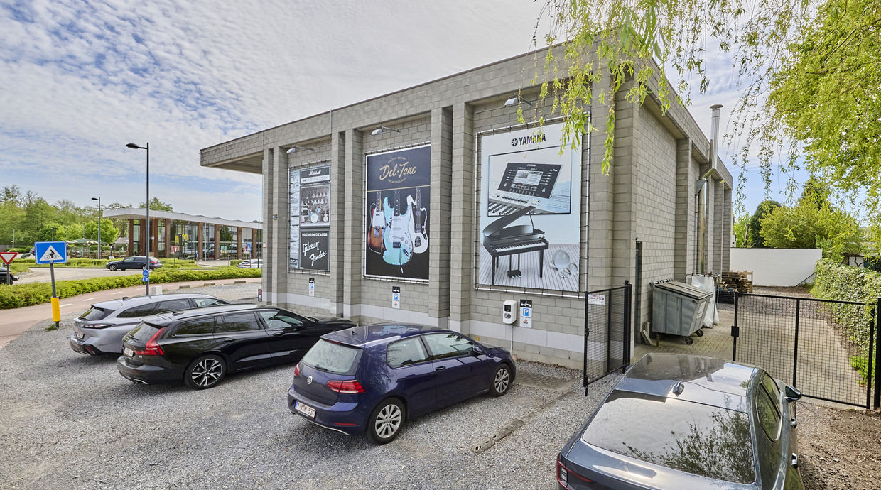 Individuele handelszaak te koop in Genk