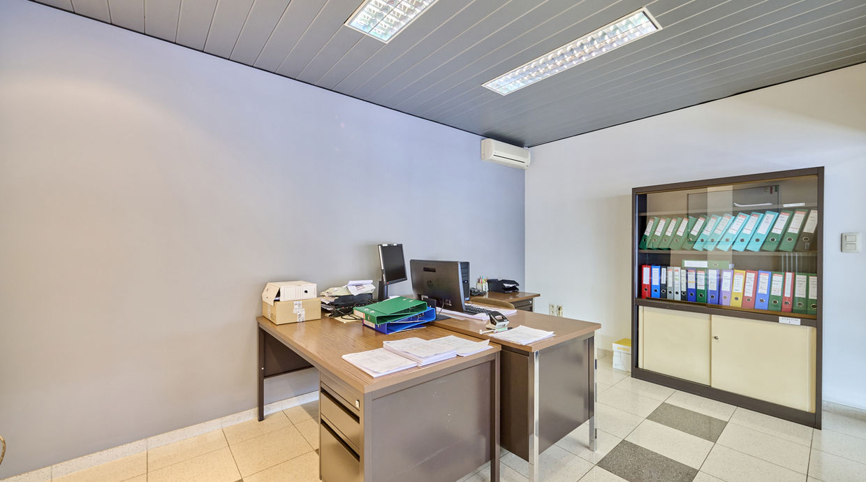 Individuele handelszaak te koop in Maasmechelen