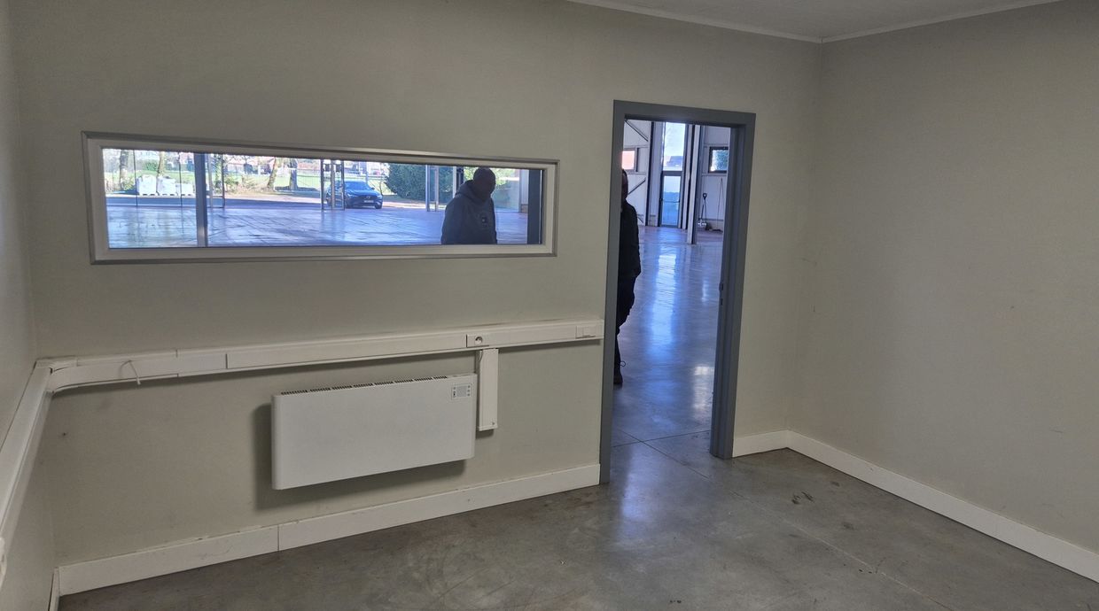 Industrieel gebouw te huur in As