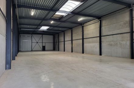 Industrieel gebouw te huur in Bilzen