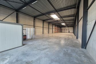 Industrieel gebouw te huur in Bilzen