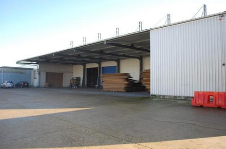 Industrieel gebouw te huur in Bocholt