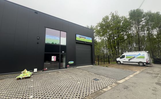 Industrieel gebouw te huur in Genk