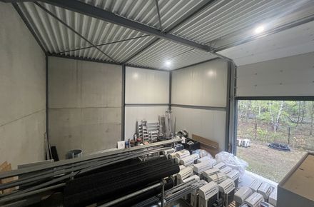 Industrieel gebouw te huur in Genk