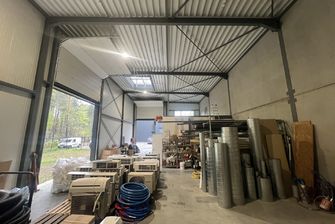 Industrieel gebouw te huur in Genk