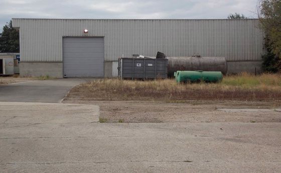 Industrieel gebouw te huur in Genk