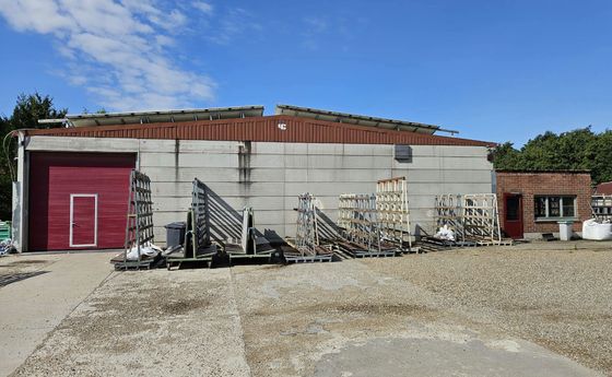 Industrieel gebouw te huur in Genk