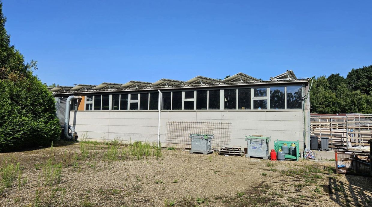 Industrieel gebouw te huur in Genk