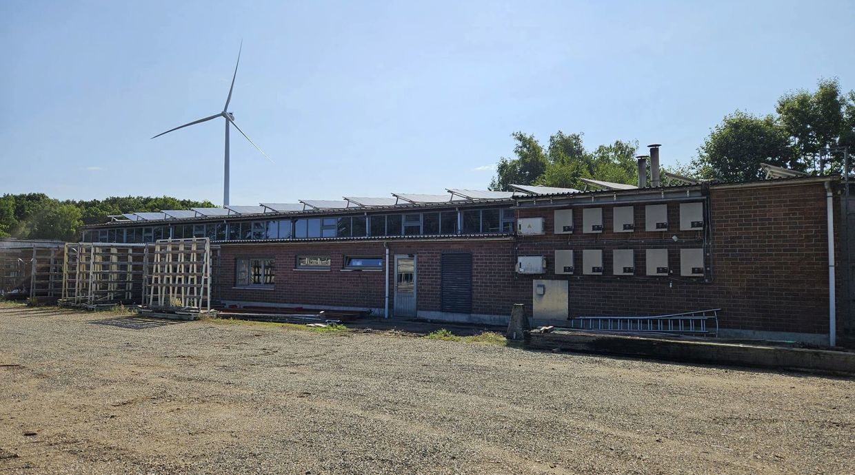 Industrieel gebouw te huur in Genk