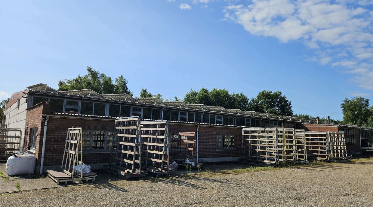 Industrieel gebouw te huur in Genk