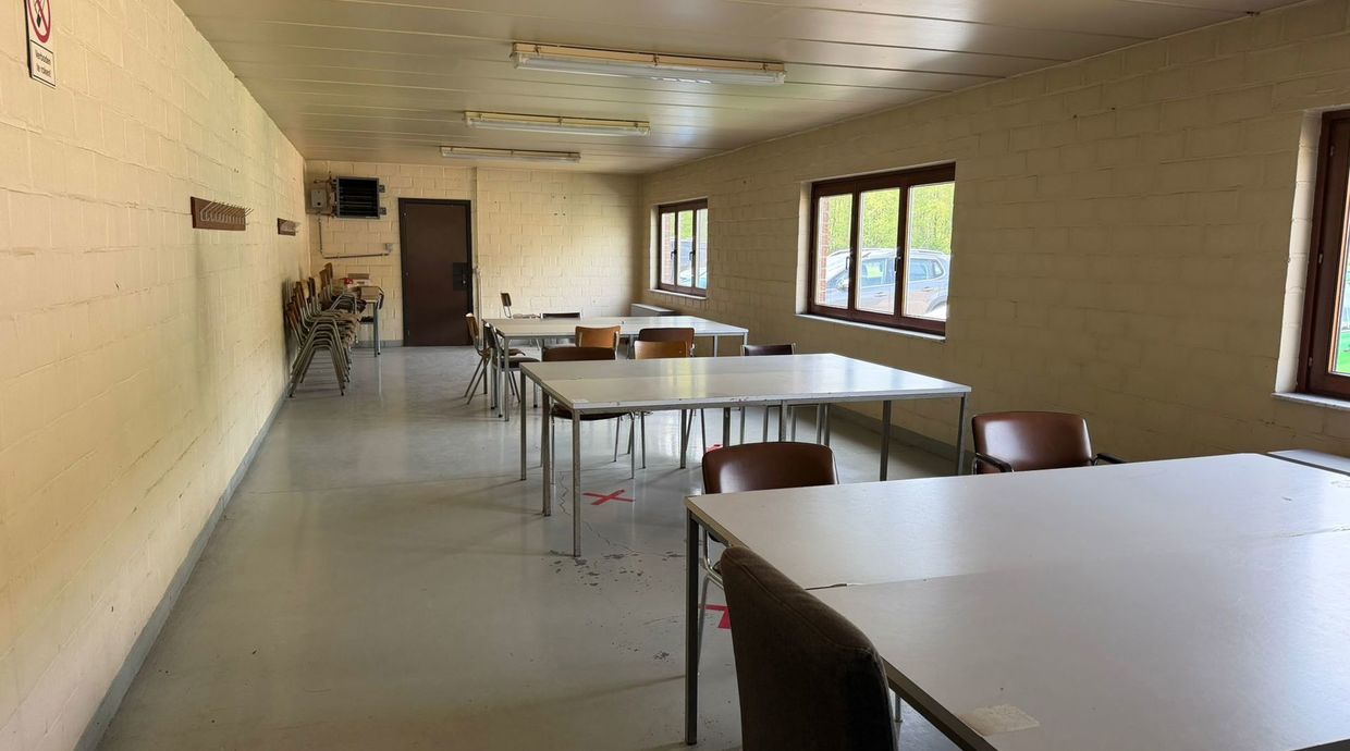 Industrieel gebouw te huur in Genk