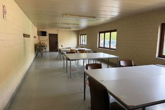 Industrieel gebouw te huur in Genk