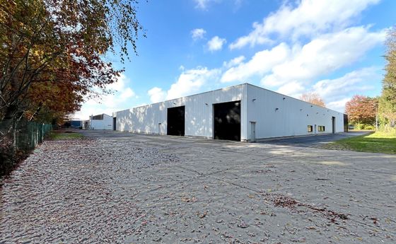 Industrieel gebouw te huur in Hasselt