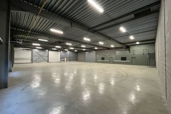 Industrieel gebouw te huur in Hasselt