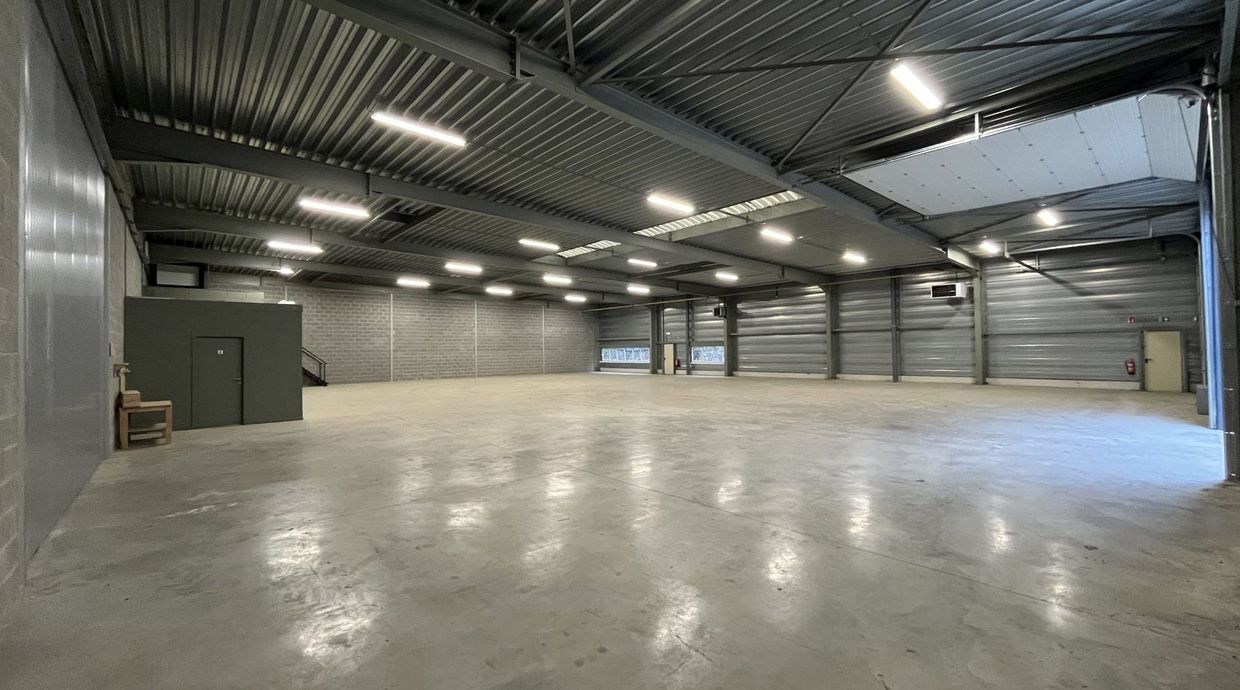 Industrieel gebouw te huur in Hasselt