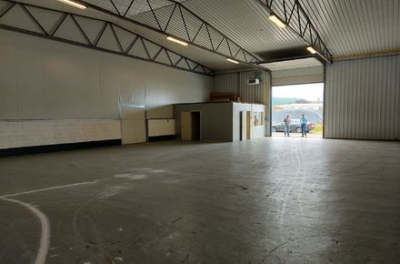 Industrieel gebouw te huur in Hasselt