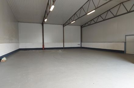 Industrieel gebouw te huur in Hasselt