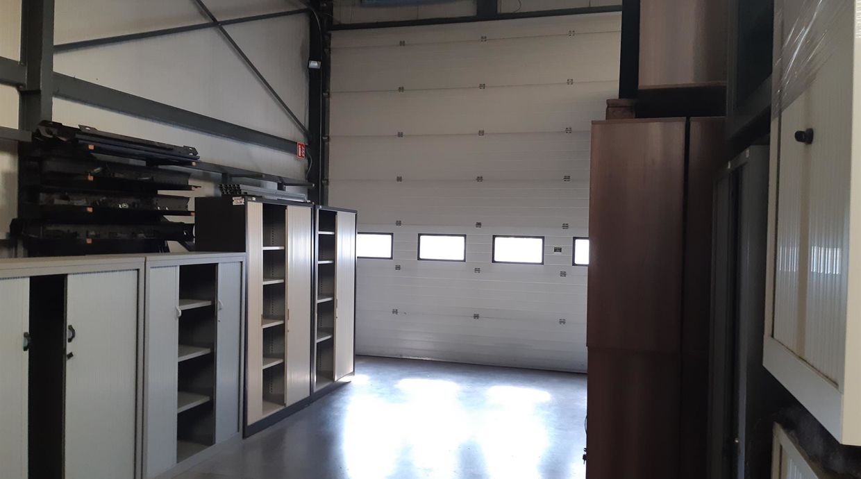 Industrieel gebouw te huur in Heusden-Zolder