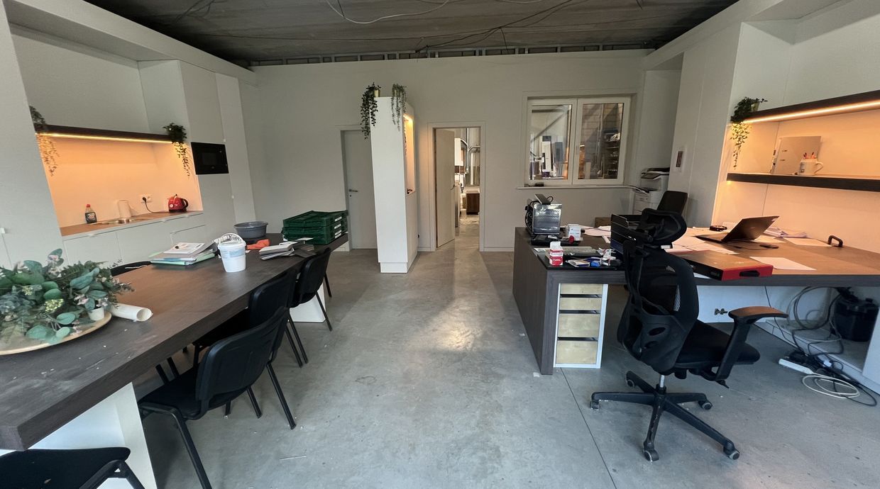 Industrieel gebouw te huur in Houthalen-Helchteren