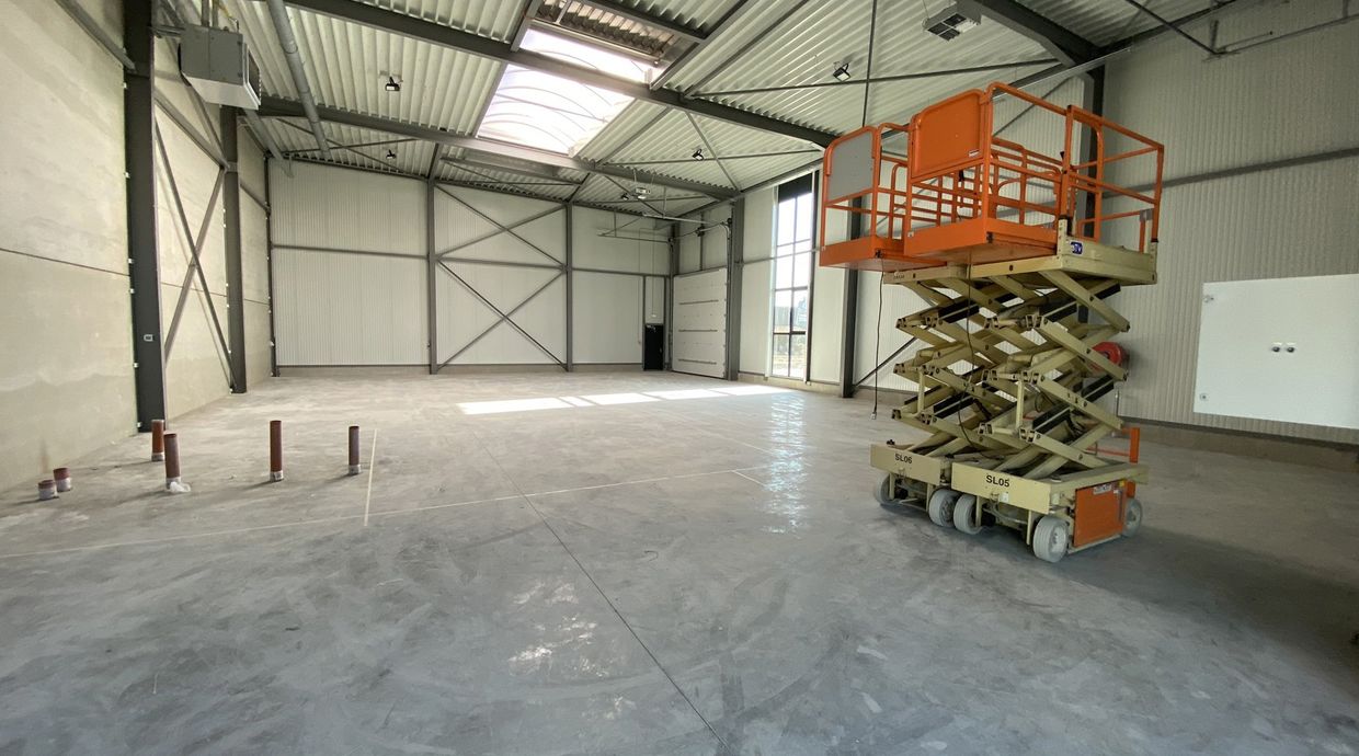 Industrieel gebouw te huur in Houthalen-Helchteren
