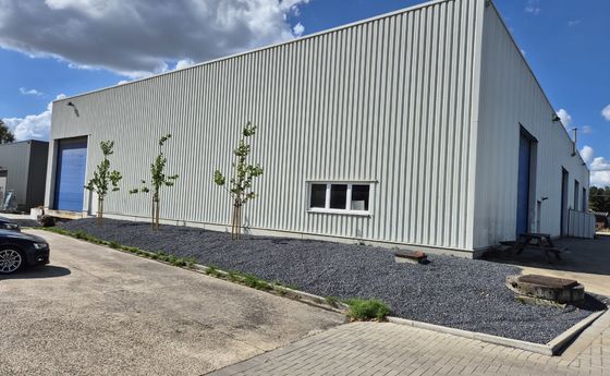Industrieel gebouw te huur in Kaulille