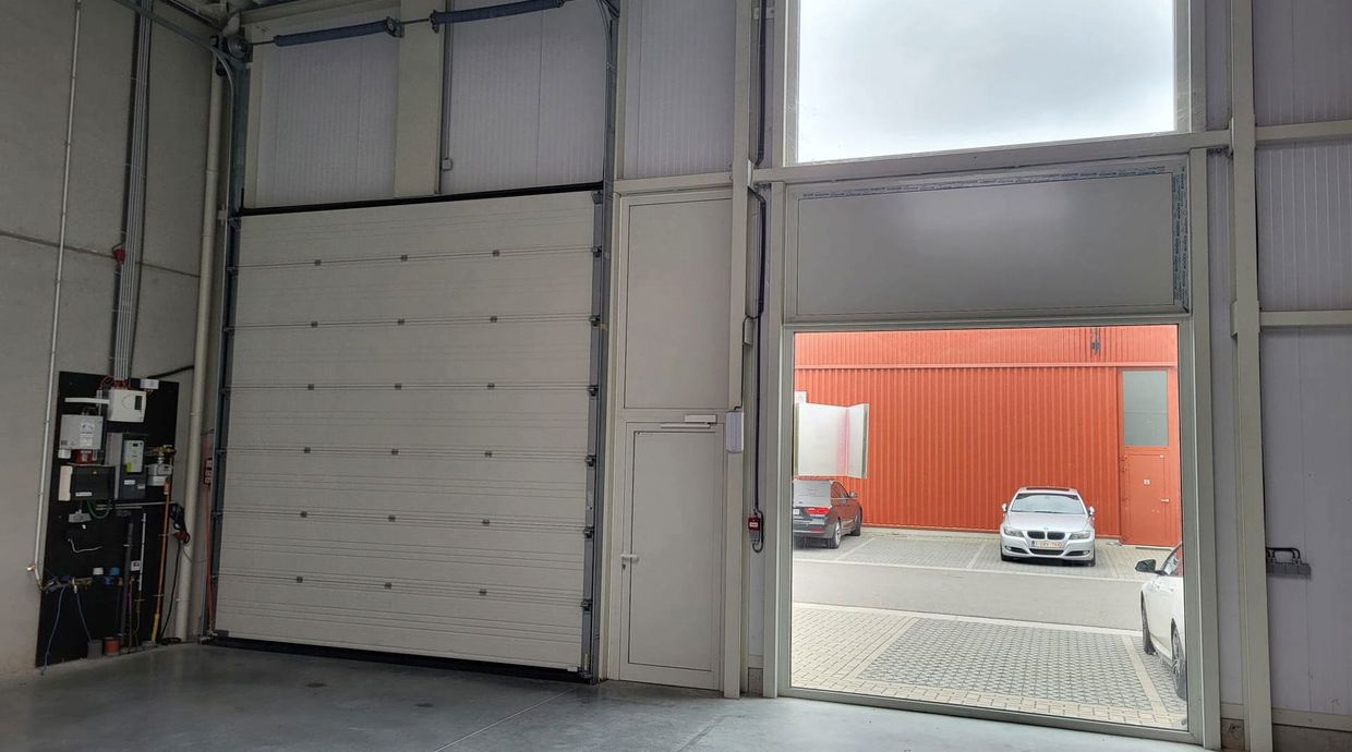 Industrieel gebouw te huur in Lummen