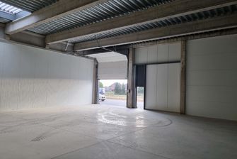Industrieel gebouw te huur in Maaseik