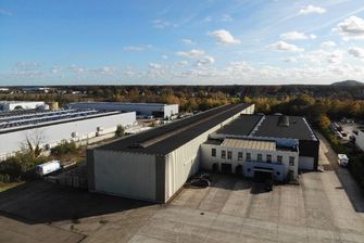 Industrieel gebouw te huur in Opglabbeek