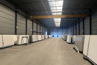 Industrieel gebouw te huur in Opglabbeek