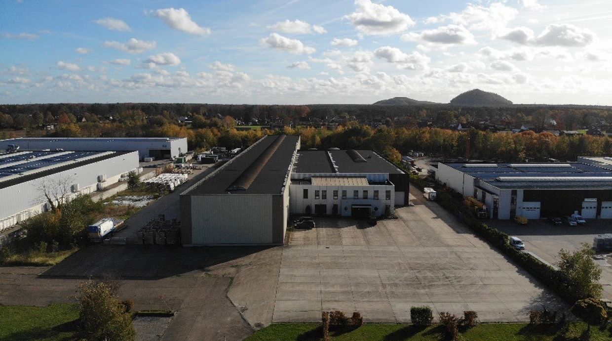 Industrieel gebouw te huur in Opglabbeek