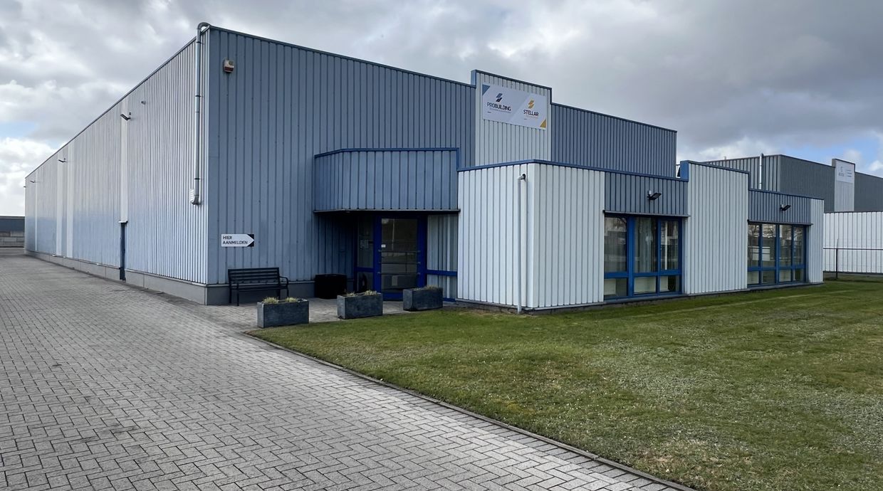 Industrieel gebouw te huur in Opglabbeek