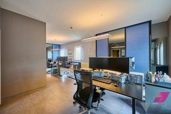 Industrieel gebouw te huur in Opglabbeek