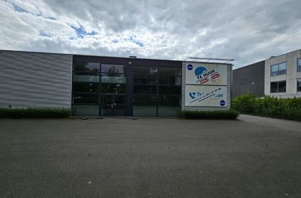 Industrieel gebouw te huur in Tessenderlo
