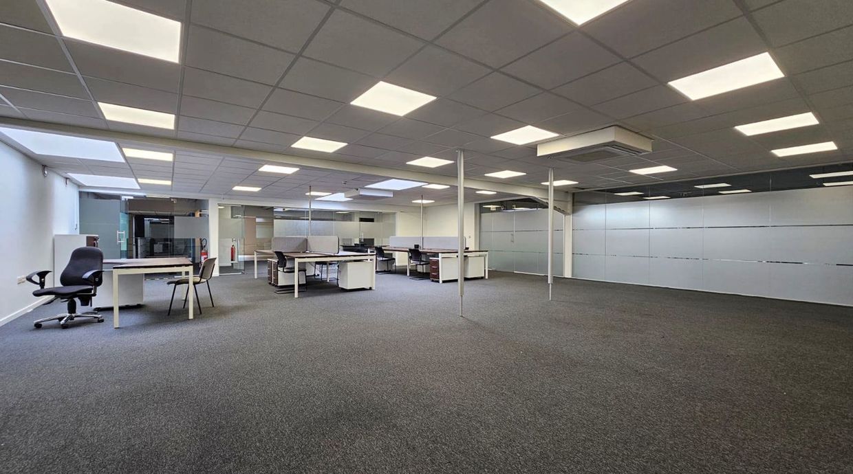 Industrieel gebouw te huur in Tessenderlo