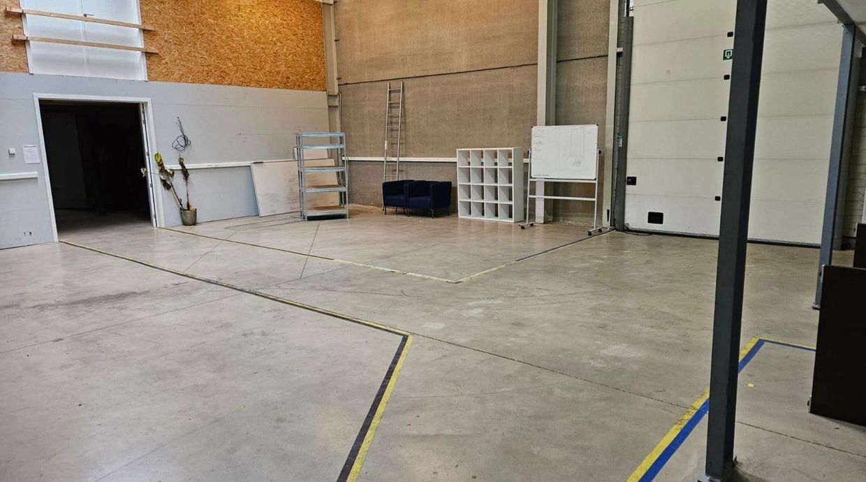 Industrieel gebouw te huur in Tessenderlo