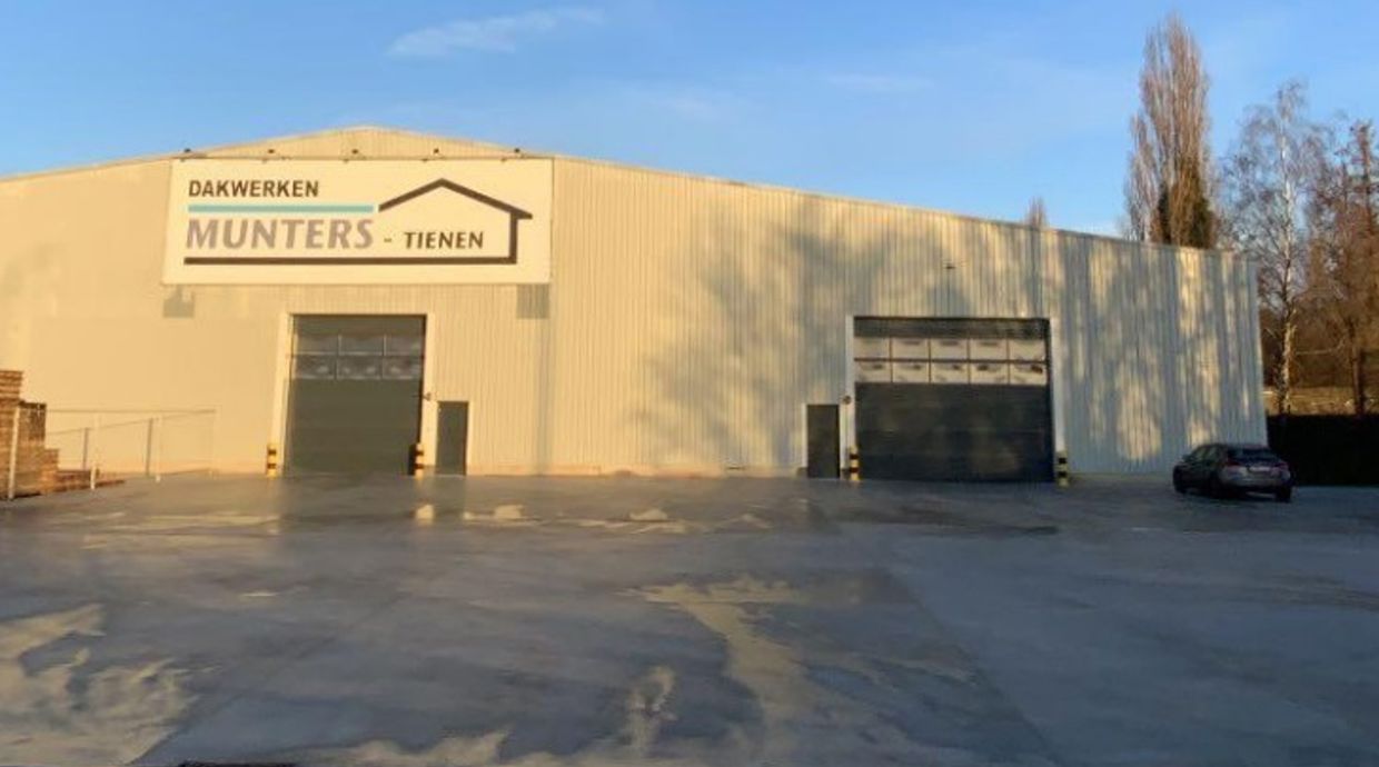 Industrieel gebouw te huur in Tienen