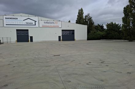 Industrieel gebouw te huur in Tienen