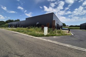 Industrieel gebouw te huur in Tongeren