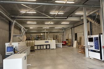 Industrieel gebouw te koop in Bilzen