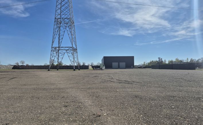 Industrieel gebouw te koop in Bree