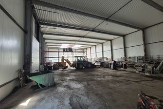Industrieel gebouw te koop in Bree